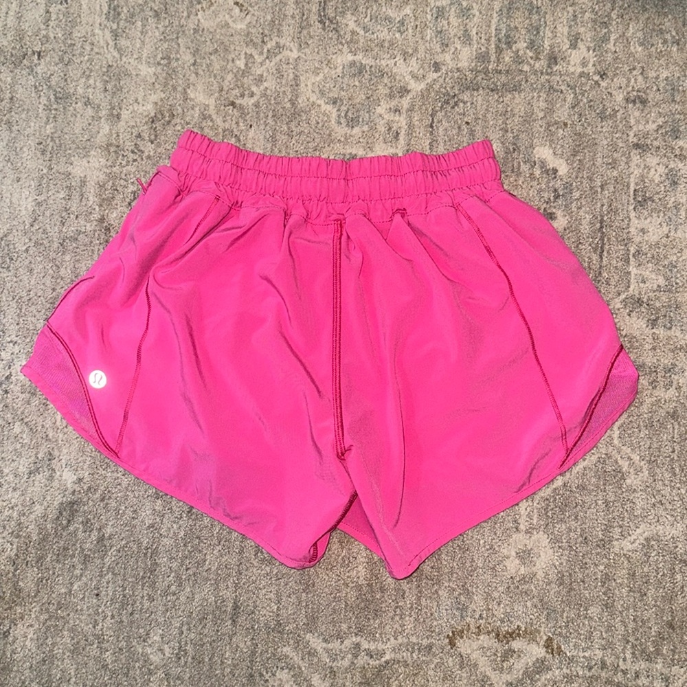 LULULEMON Hotty Hot Shorts